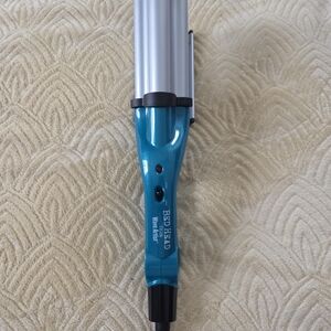 Bed Head Blue Curling Iron